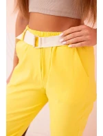 Dámske viskózové nohavice s opaskom a rozšírenými nohavicami tmavo žlté Dámske viskózové nohavice s opaskom a rozšírenými nohavicami tmavo žlté