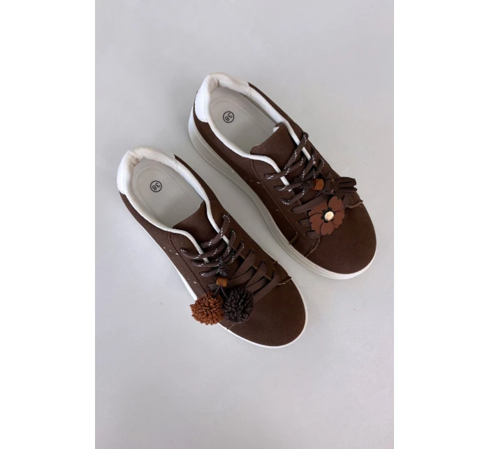 Dámské tenisky na platformě s ozdobnými čokoládové model 21919538 - Boto