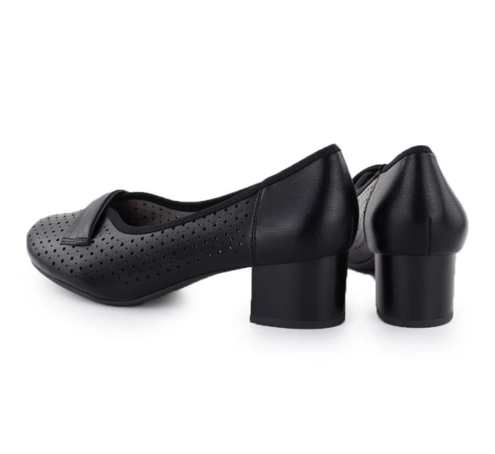 Dámske čierne šnurovacie lodičky Jezzi 233-12 Dámske čierne šnurovacie lodičky Jezzi 233-12