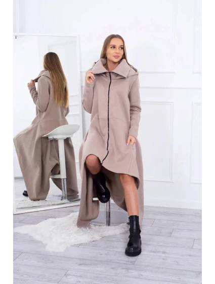 Zateplené šaty s delšími boky model 20648434 béžové - Kesi