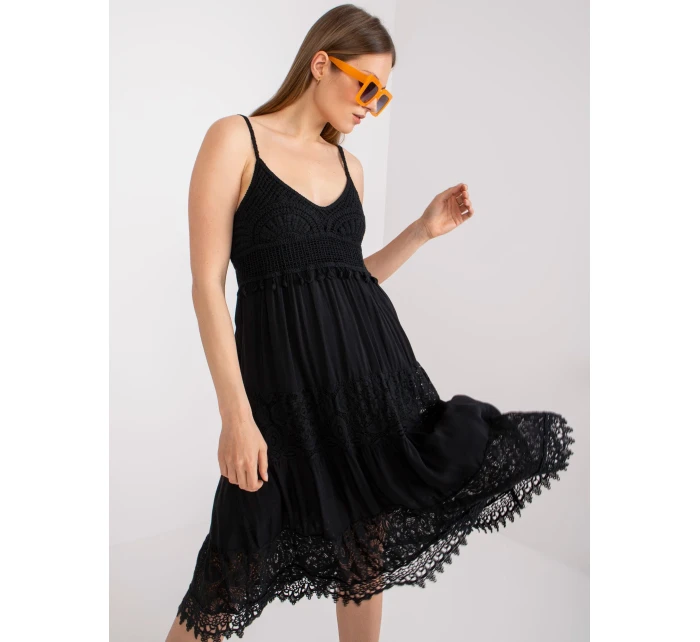 Šaty TW SK BI 82345.19P čierna Šaty TW SK BI 82345.19P čierna