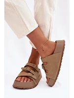 Žabky na platforme model 226349 Krok vo veľkom štýle