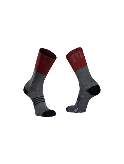 Cyklistické ponožky NORTHWAVE EXTREME PRO HIGH SOCK Cyklistické ponožky NORTHWAVE EXTREME PRO HIGH SOCK
