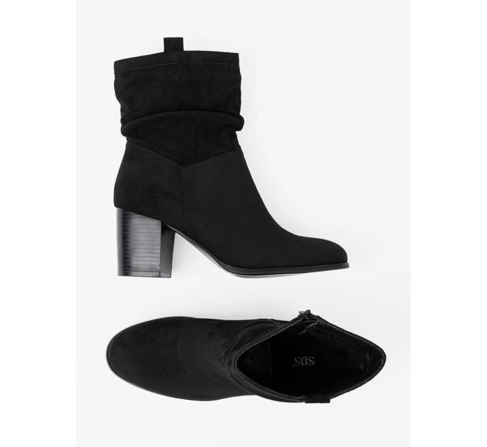 Trendy černé  kotníčkové boty dámské na širokém podpatku