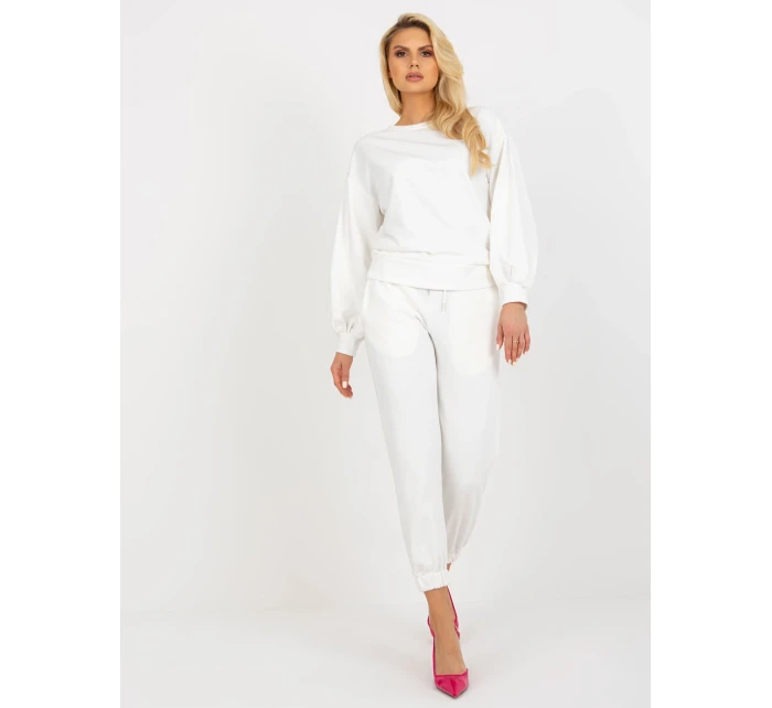 Súprava EM KMPL 637.26P ecru Súprava EM KMPL 637.26P ecru