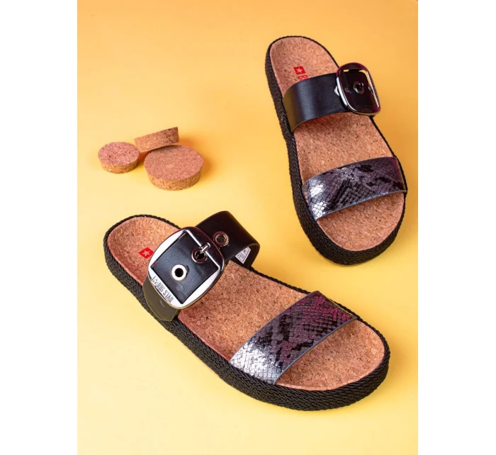 Klasické nazouváky černé dámské bez podpatku Klasické nazouváky černé dámské bez podpatku