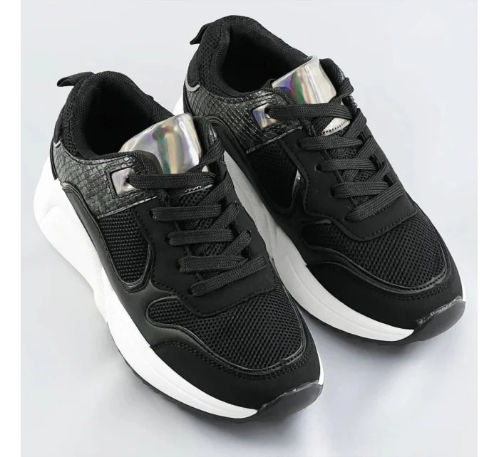 Čierne dámske športové topánky (6348)