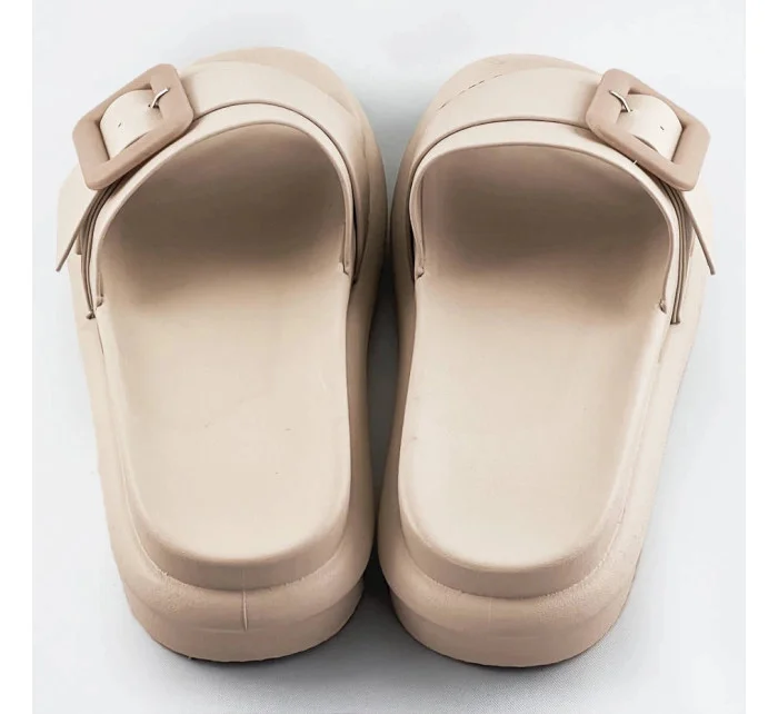 Béžové dámske šľapky s prackou (XA136)