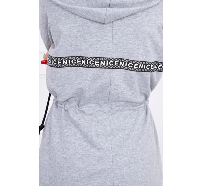 Dlhší zadný plášť sivý