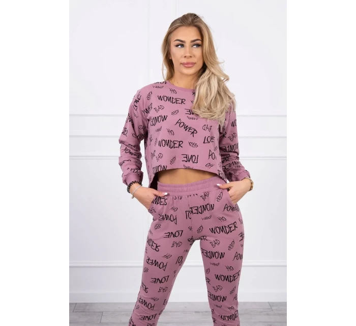 Sada s nápismi tmavo ružová