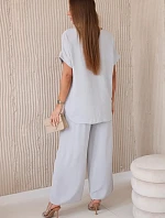 Súprava s náhrdelníkom blúzka + nohavice sivá