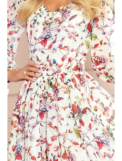 Dámské šaty model 22045070 bílé s květy - numoco