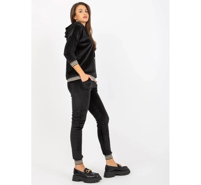 Súprava RV KMPL 8286.40 čierna Súprava RV KMPL 8286.40 čierna