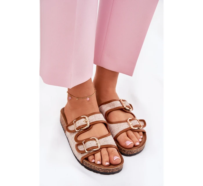 dámské pantofle na korkové platformě s přezkami Camel model 21688452 - Boto dámské pantofle na korkové platformě s přezkami Camel model 21688452 - Boto