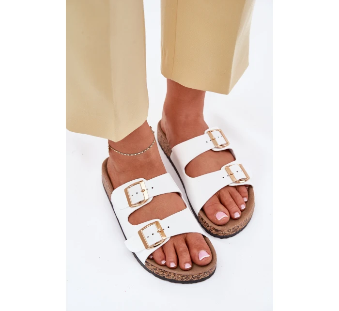 Klapki Damskie Z Klamrami Z Eko Skóry Białe Iskira Klapki Damskie Z Klamrami Z Eko Skóry Białe Iskira