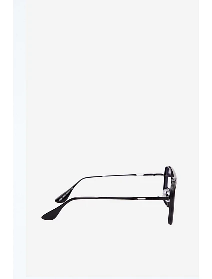 Černé sluneční brýle s UV 400 model 22220861 - Boto Černé sluneční brýle s UV 400 model 22220861 - Boto