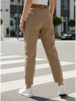 Dámské džíny s páskem mom fit tmavě béžové Dstreet model 21996294 - FashionStreet