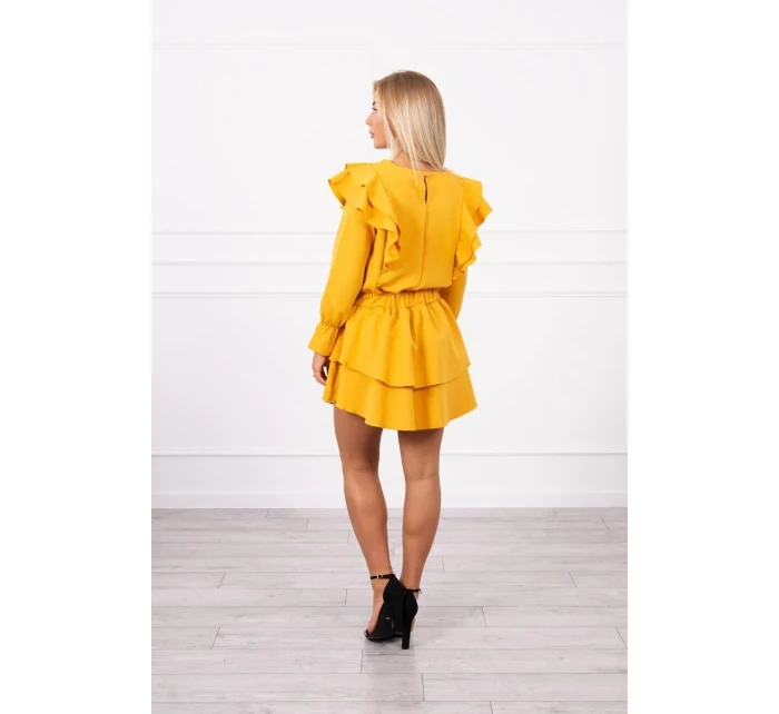 Šaty s model 18743670 volány hořčicové barvy - K-Fashion Šaty s model 18743670 volány hořčicové barvy - K-Fashion