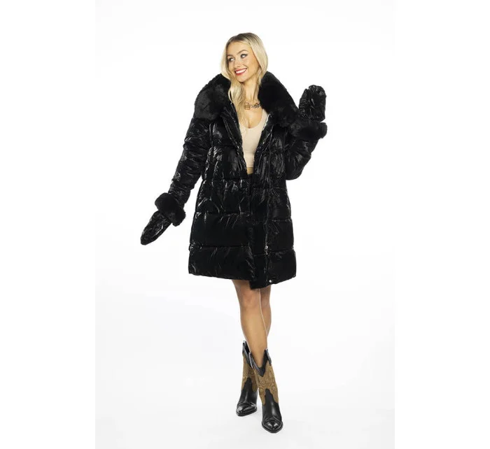 Černá dámská zimní bunda s límcem a  model 21247519 - Ann Gissy