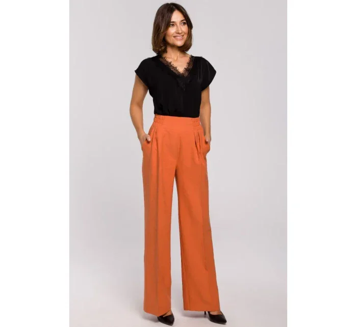 S206 Top s čipkovým výstrihom - čierny