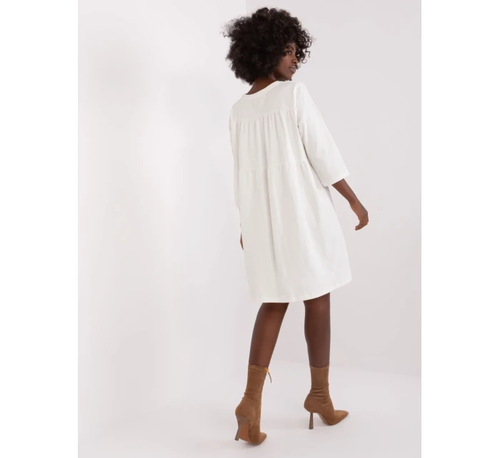 Sukienka RV SK model 19341478 ecru - FPrice