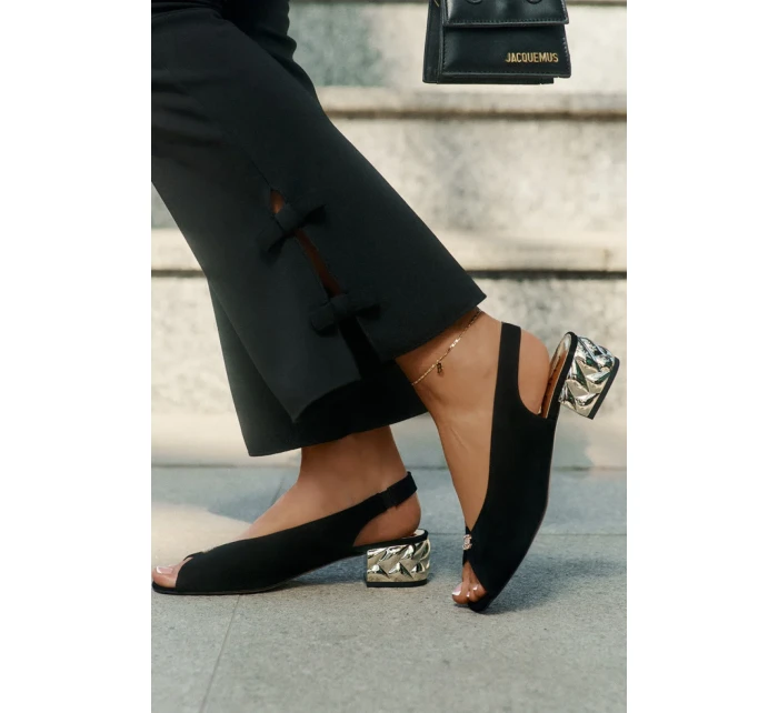 Sandále na podpätku model 212577 Vykročte štýlovo