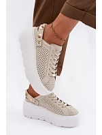 Kožené síťované dámské tenisky na platformě s páskem na podpatku model 22100279 béžové - D&A