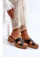 Zazoo 40412 Skórzane Eleganckie Klapki Damskie Ze Złotą Ozdobą Czarne