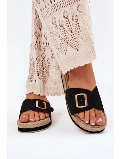 Papuče model 214723 Krok vo veľkom štýle