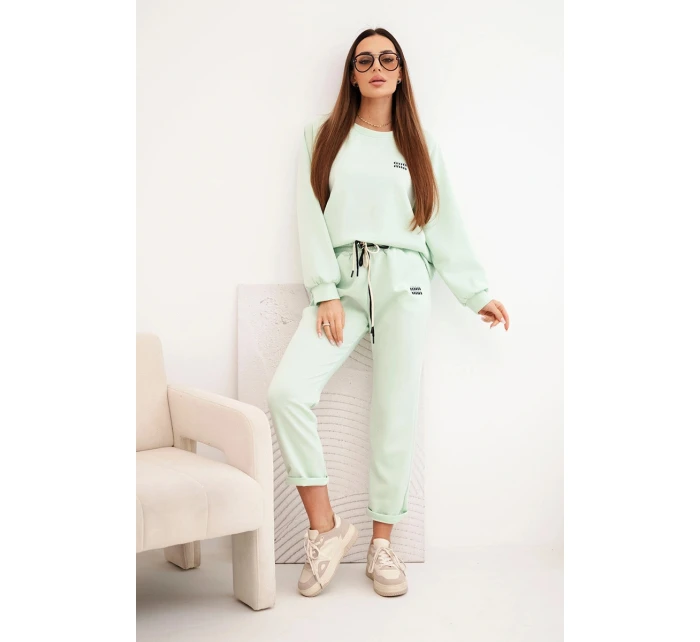 Dámska súprava z viskózy s mikinou a nohavicami butter mint Dámska súprava z viskózy s mikinou a nohavicami butter mint