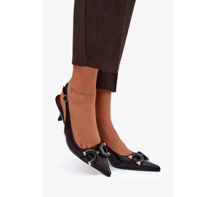 Sandále na podpätku model 224501 Krok vo veľkom štýle