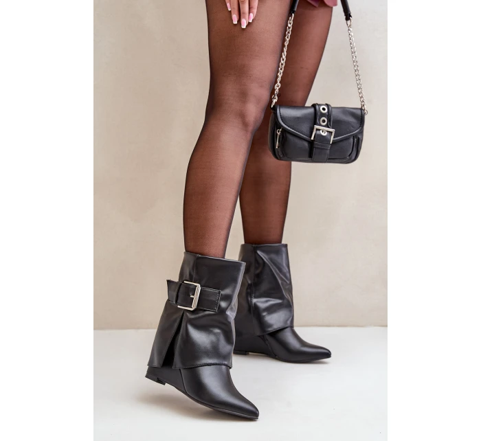 Botki Na Koturnie Z Wywiniętą Cholewką I Klamrą Czarne Vortinia Botki Na Koturnie Z Wywiniętą Cholewką I Klamrą Czarne Vortinia
