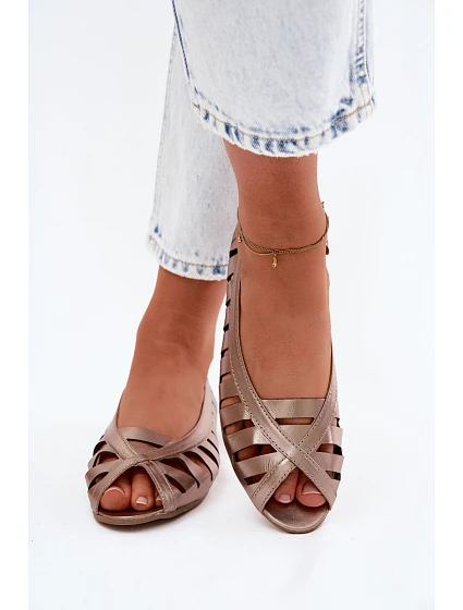 Kožené prolamované baleríny model 22123044 Zlaté - Maciejka