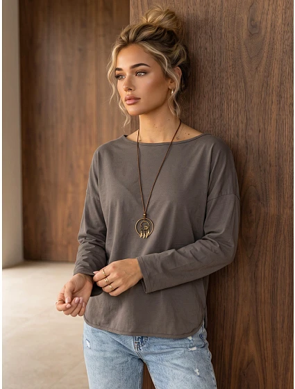 Dámska bavlnená blúzka oversize s príveskom Fango FashionStreet RY2943 Dámska bavlnená blúzka oversize s príveskom Fango FashionStreet RY2943