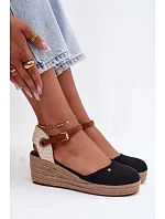 Dámske espadrilky na platforme Wrangler 20261087-25Y Black Dámske espadrilky na platforme Wrangler 20261087-25Y Black