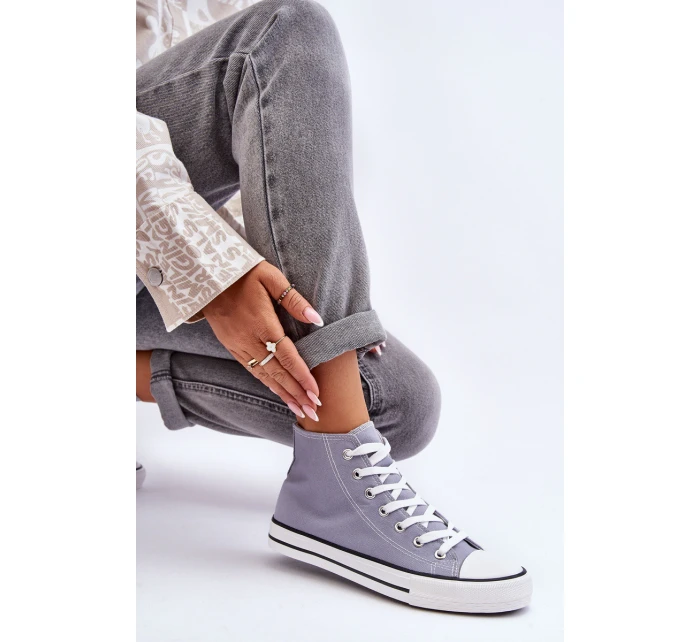 Dámské klasické vysoké tenisky šedé model 21626477 - Boto Dámské klasické vysoké tenisky šedé model 21626477 - Boto