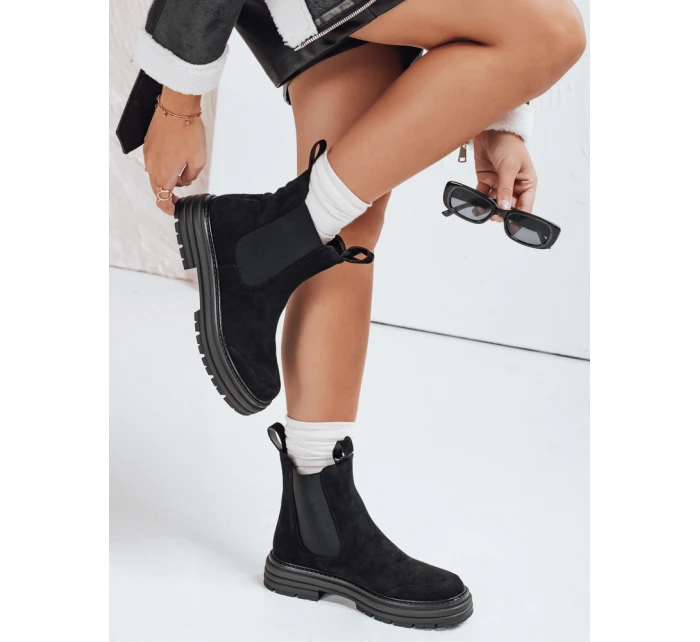 Dámské semišové černé kozačky Dstreet model 21971943 - FashionStreet