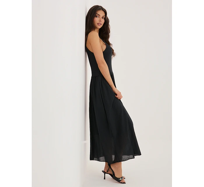 Sukienka MI SK model 22109826 czarny - FPrice