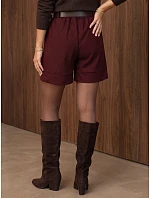 Elegantné dámske šortky s opaskom, bordové, FashionStreet SY0623