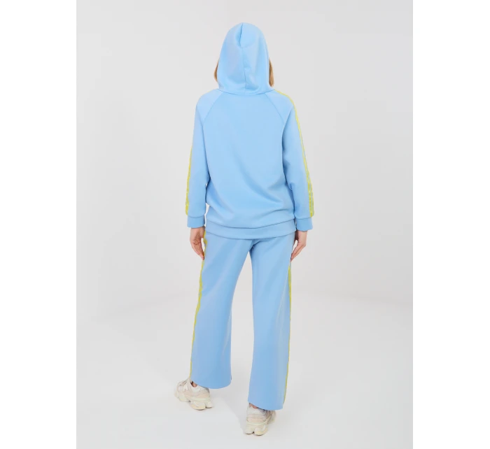 Súprava IT KMPL 21782.93 svetlo modrá