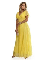 Dlouhé šaty s výstřihem, kosticemi a krátkými rukávy model 21955154 - numoco basic