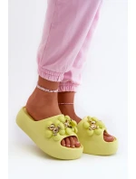 Dámske penové papuče s ozdobou na hrubej podrážke, limetkové Bremavia