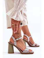 Kožené sandály na podpatku model 21624649 - Maciejka