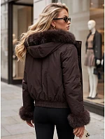 Krátká dámská zimní bunda s kožešinou, čokoládová, FashionStreet TY5999 Krátká dámská zimní bunda s kožešinou, čokoládová, FashionStreet TY5999
