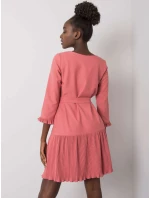 Šaty LK SK model 15406559 tmavě růžová - FPrice Šaty LK SK model 15406559 tmavě růžová - FPrice