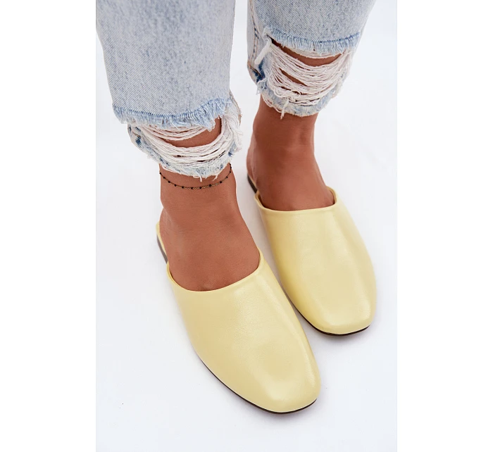 Dámské z imitace kůže Ploché Žluté model 22102949 - Boto Dámské z imitace kůže Ploché Žluté model 22102949 - Boto