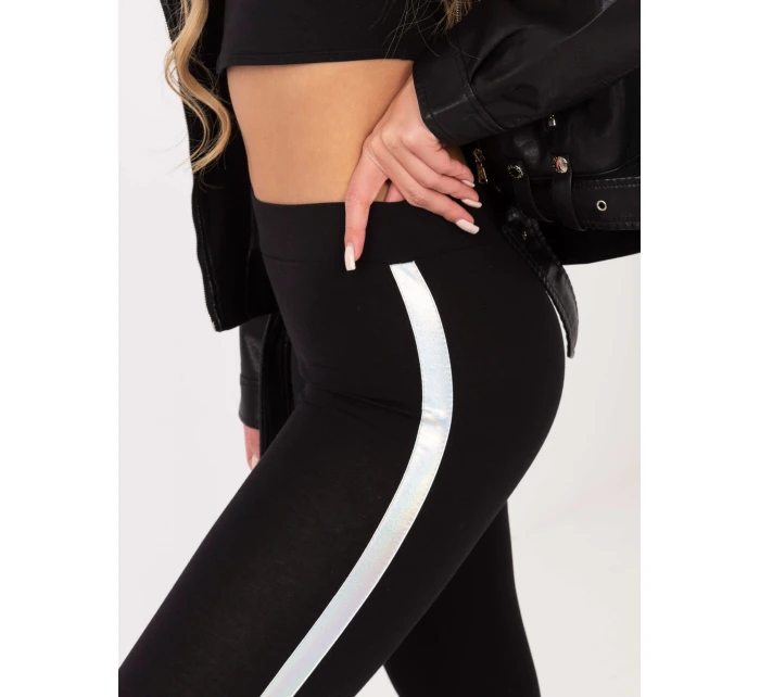 Legíny RV LG R4766.06 čierna a strieborná