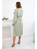 Šaty se model 21908527 plisovaným lemem světlá khaki - K-Fashion