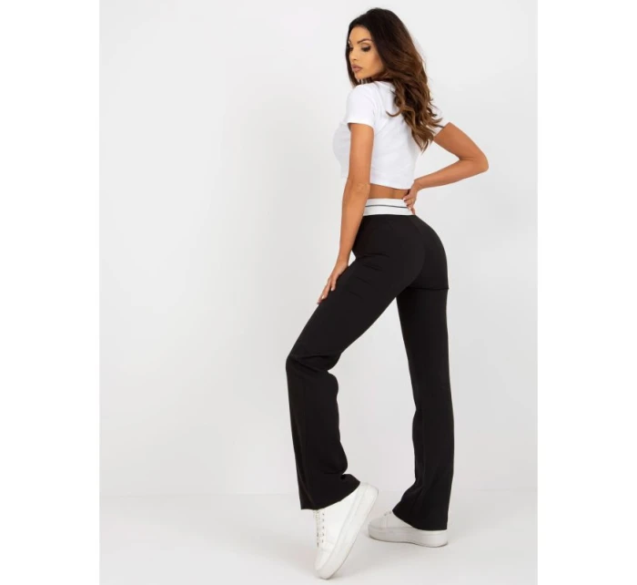 Čierne látkové nohavice do zvonu bez vreciek (DHJ-SP-6971.33P) Čierne látkové nohavice do zvonu bez vreciek (DHJ-SP-6971.33P)