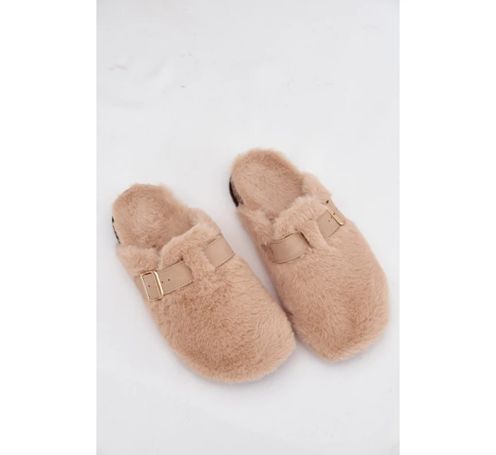 Futrzane Klapki Damskie Na Platformie Z Paskiem I Klamrą Beżowe Noraline